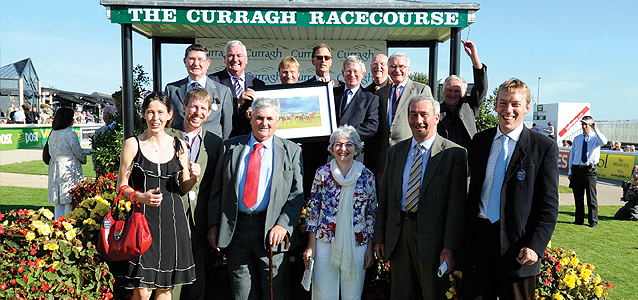 Club Members with Roger Charlton at Curragh